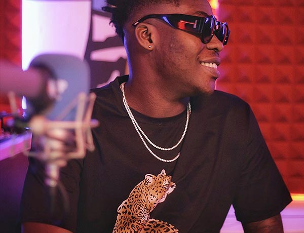 How to Style Men’s Hoodie for a Dapper Look